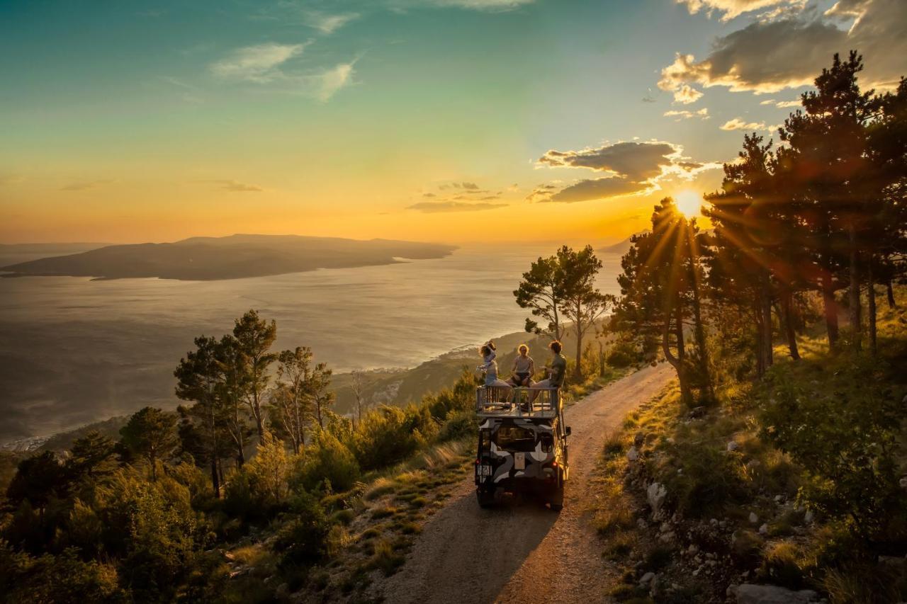 Places Dalmacija By Valamar Макарска Екстериор снимка