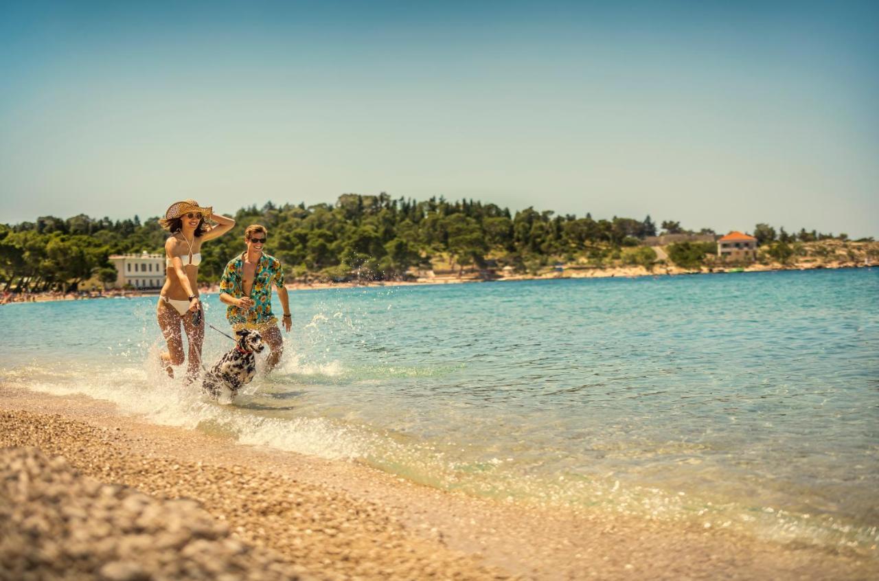 Places Dalmacija By Valamar Макарска Екстериор снимка